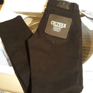 CULTURA Men's BLACK Denim Jeans.